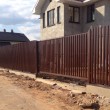 Распашные ворота из евроштакетника в раме
